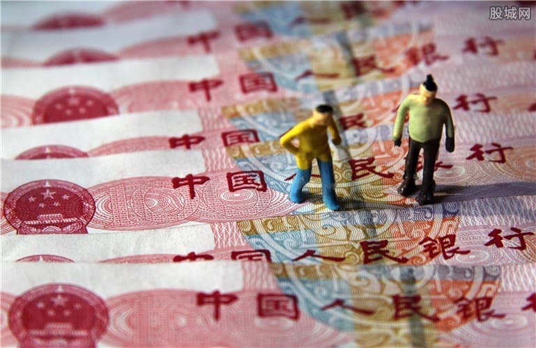 [北京空放贷款公司]网贷平台亟待筑牢风控“防火墙” 地方收紧网贷监管